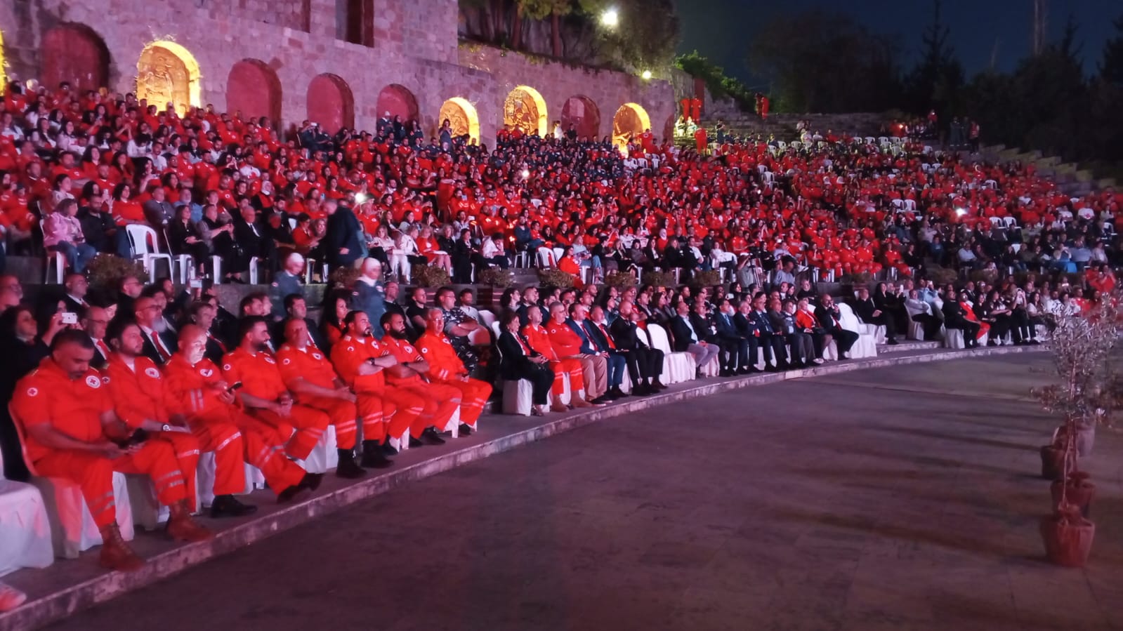 رئيس الجمهورية العماد جوزاف عون رعى الذكرى الـ 40 لشهداء الصليب الأحمر اللبناني رئيس الجمهورية العماد جوزاف عون رعى الذكرى الـ 40 لشهداء الصليب الأحمر اللبناني