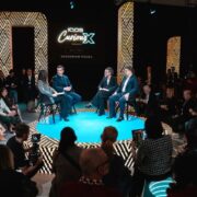 IQOS تتعاون مع علامة التصميم الإيطالية SELETTI في عرض Curious X Sensorium Piazza خلال أسبوع ميلانو للتصميم