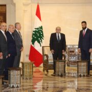 زار وزير الخارجية يوسف رجي سوريا مع رئيس الحكومة نواف سلام على رأس وفد ضم أيضا وزيري الدفاع ميشال منسى والداخلية أحمد الحجار، والتقوا الرئيس السوري احمد الشرع.