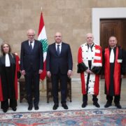 الرئيس عون امام قضاة اقسموا يمين توليهم مناصبهم الجديدة في مجلس القضاء الاعلى:  كونوا محررين من أي تدخل سياسي او حزبي او طائفي ولتكن كلمتكم كلمة حق