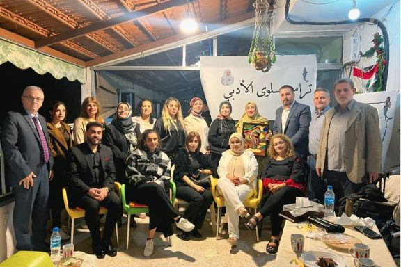 “أمسية شعرية واحتفال بعيد العمال في تراس سلوى الأدبي في بشامون “
