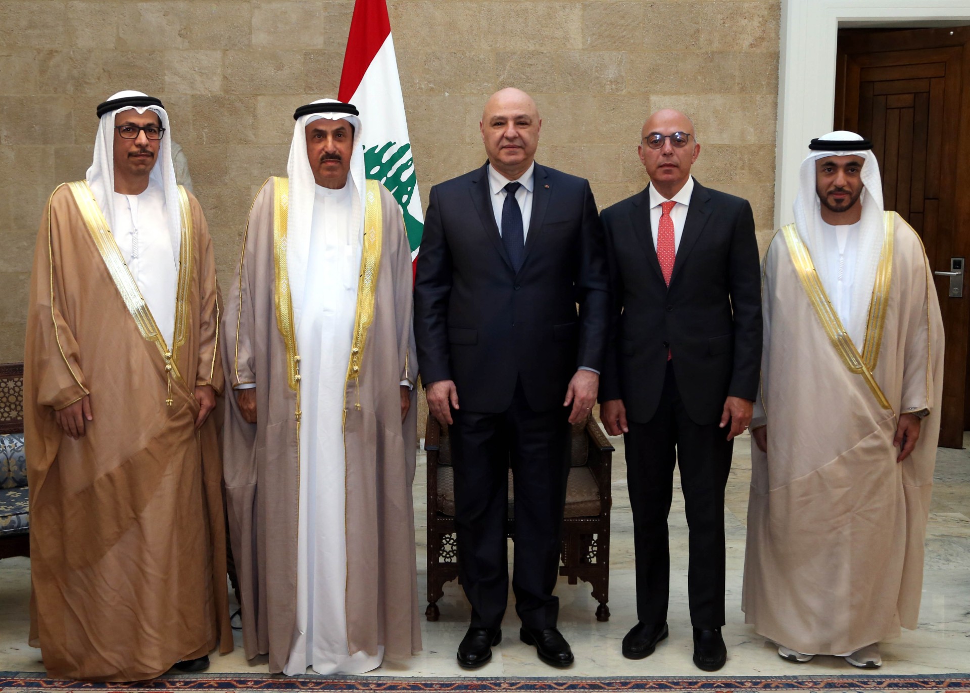 الرئيس عون استقبل رئيس المجلس الوطني الاتحادي في الامارات: العلاقات اللبنانية – الامارتية متجذرة في التاريخ الرئيس عون استقبل رئيس المجلس الوطني الاتحادي في الامارات: العلاقات اللبنانية – الامارتية متجذرة في التاريخ