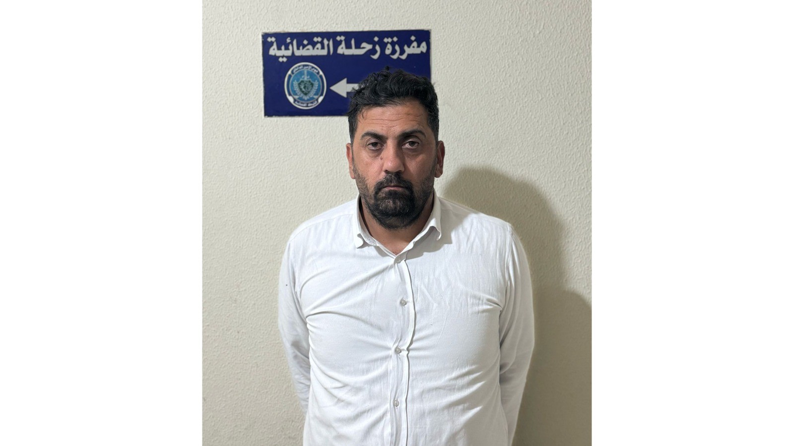 انتحل صفة أمنيّة ونفّذ عمليّات سلب طالت سائقي سيّارات أجرة، هل من وقع ضحيّة أعماله؟ انتحل صفة أمنيّة ونفّذ عمليّات سلب طالت سائقي سيّارات أجرة، هل من وقع ضحيّة أعماله؟