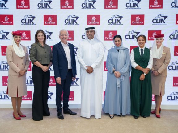 طيران الإمارات تمدد شراكتها التنفيذية مع جمعية خطوط الرحلات البحرية الدولية لتعزيز التزامها بنمو صناعة الرحلات البحرية