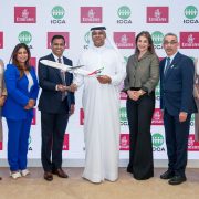 طيران الإمارات توسع شراكاتها الاستراتيجية مع الجمعية الدولية للمؤتمرات والاجتماعات و”آي دي بي للتعليم” وهواوي