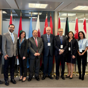 لقاءات وزير المالية في اجتماعات الصندوق والبنك الدوليين في واشنطن (اتصالات وزير المالية في الأحداث المتوقعة والبنك في واشنطن)
