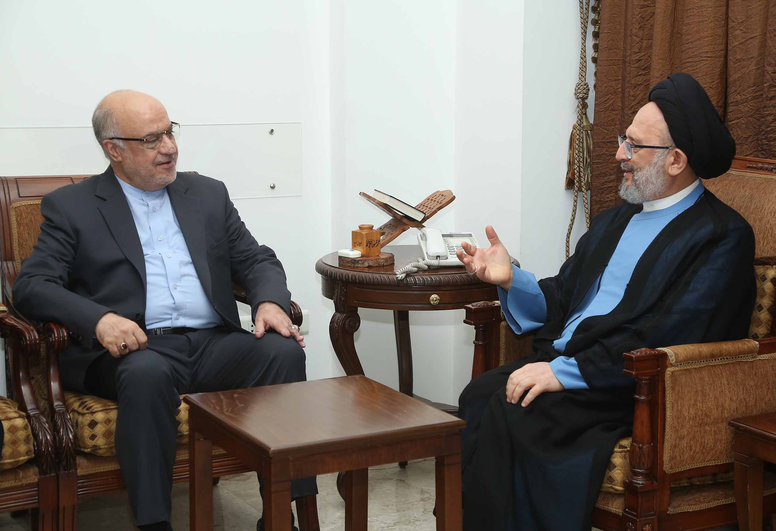 العلامة فضل الله استقبل السّفير الإيراني المرحلة صعبة وتحتاج لحوار عام وخاص العلامة فضل الله استقبل السّفير الإيراني المرحلة صعبة وتحتاج لحوار عام وخاص