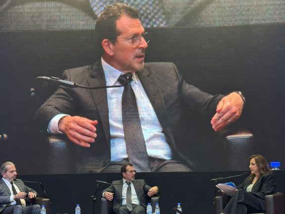 شحادة يشارك في مؤتمر “أيام بيروت للتحكيم”: مستقبل العدالة لا ينفصل عن الثورة الرقمية