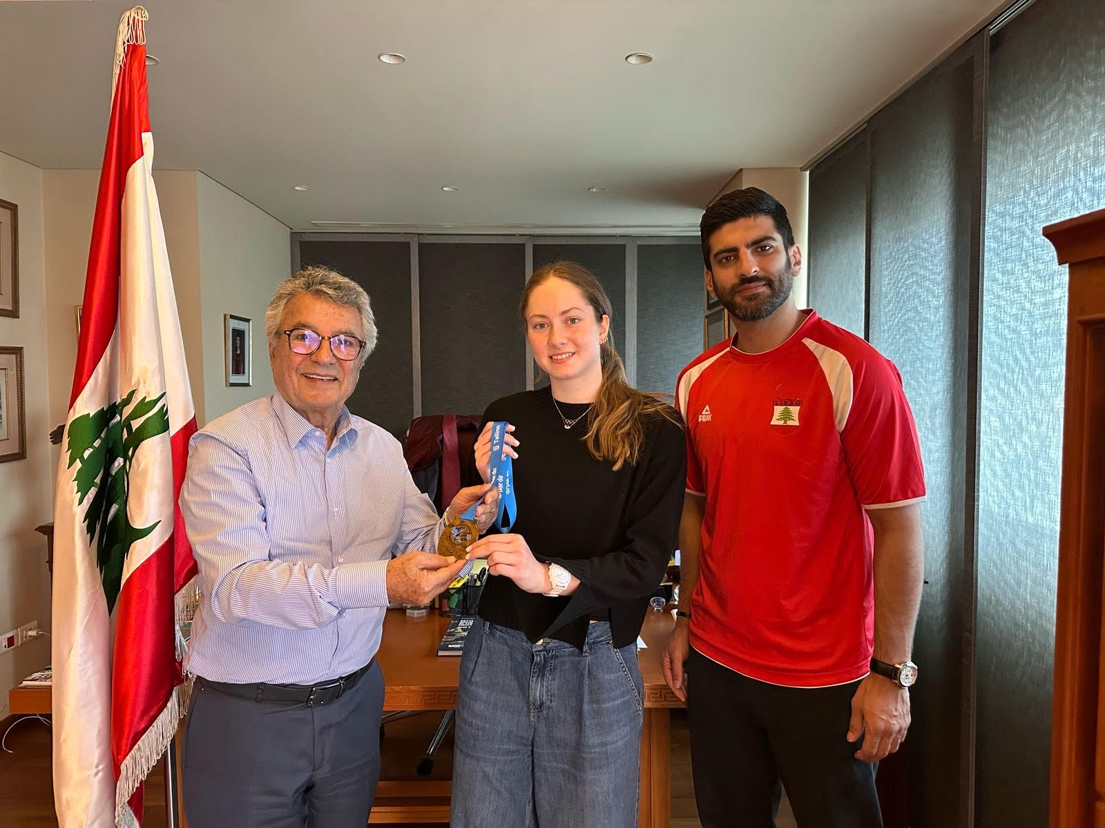 ليتيسيا عون قدّمت ذهبية “إستونيا” إلى المقدسي ليتيسيا عون قدّمت ذهبية “إستونيا” إلى المقدسي