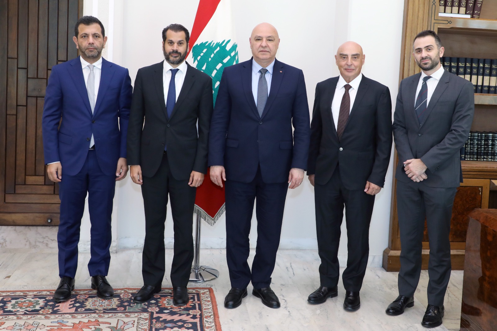 مستوردو الأدوية في لقاء مع رئيس الجمهورية: لمكافحة التهريب وتأمين جودة الدواء مستوردو الأدوية في لقاء مع رئيس الجمهورية: لمكافحة التهريب وتأمين جودة الدواء