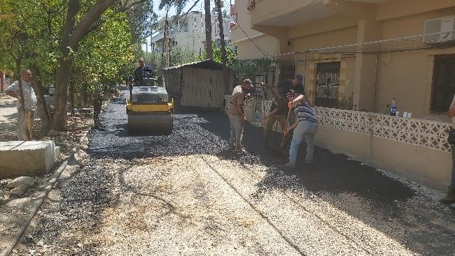 رجل الأعمال عامر عفيف معطي يطلق مبادرة لتزفيت عدد من شوارع صيدا على نفقته الخاصة رجل الأعمال عامر عفيف معطي يطلق مبادرة لتزفيت عدد من شوارع صيدا على نفقته الخاصة