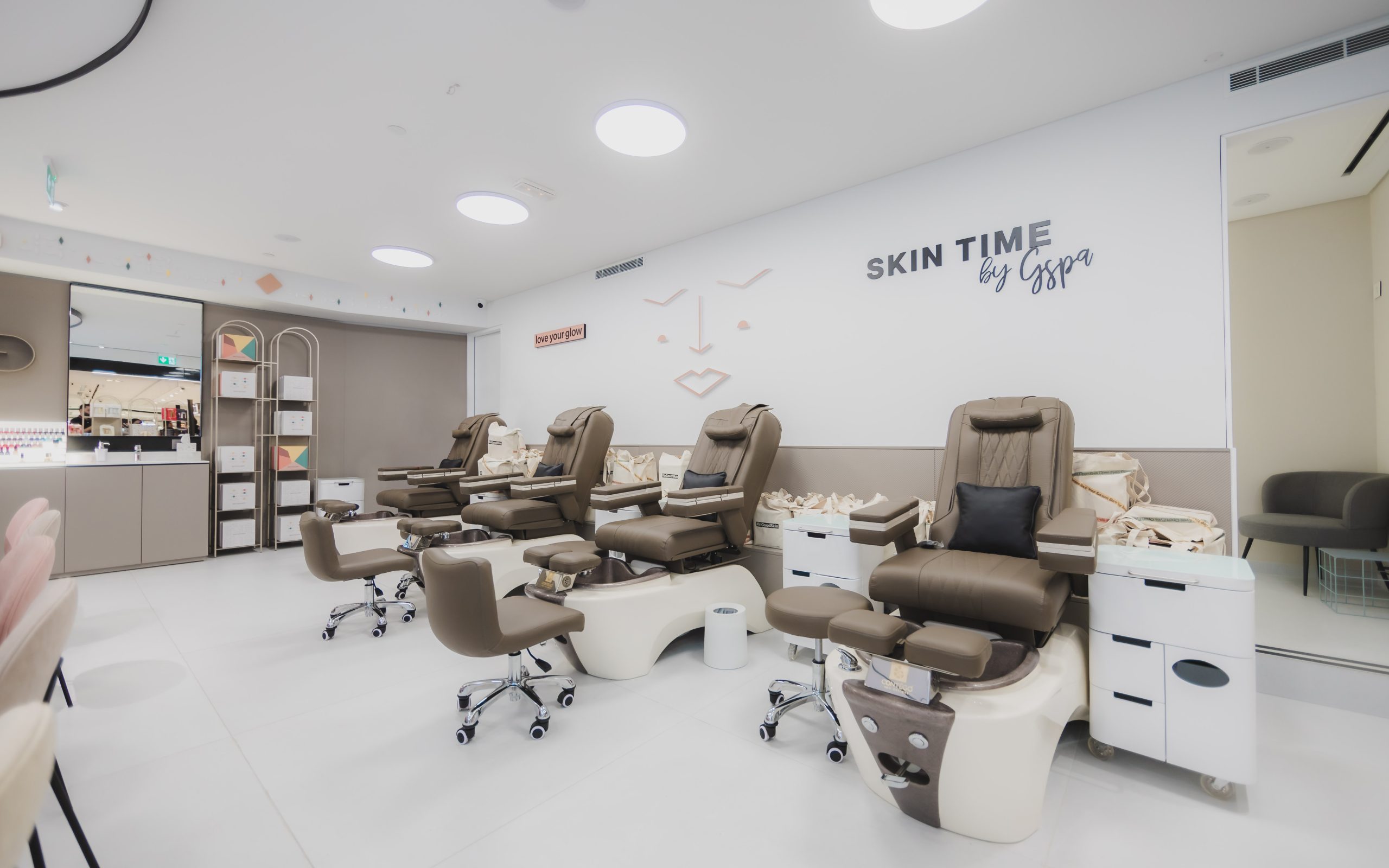 مجموعة G Management توسّع حضورها في عالم الرفاهية والجمال مع افتتاح الفرع الثالث لـ Skin Society مجموعة G Management توسّع حضورها في عالم الرفاهية والجمال مع افتتاح الفرع الثالث لـ Skin Society
